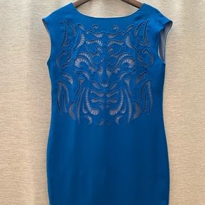 Gorgeous , light weight  shift dress by Andrew Marc - New York size 8